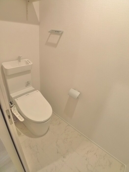 物件内観写真11　(トイレ)