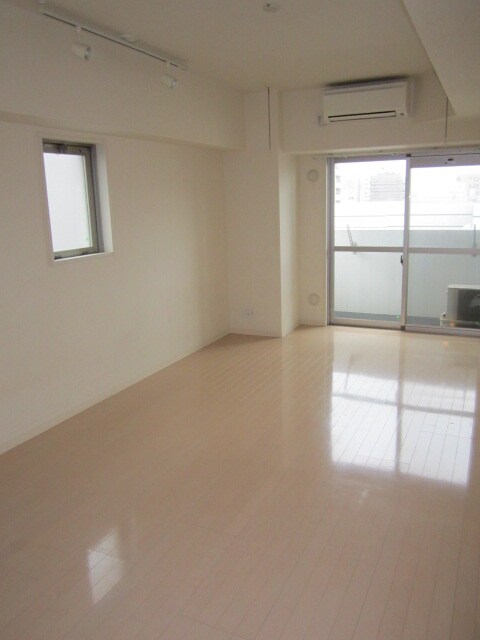 物件内観写真6　(居室)