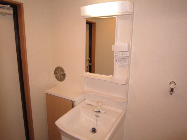 物件内観写真14　(洗面)