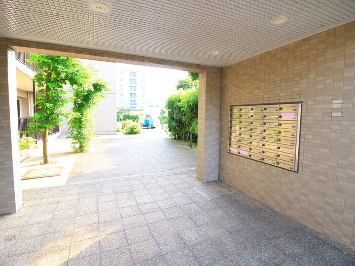 物件外観写真6　(建物設備)