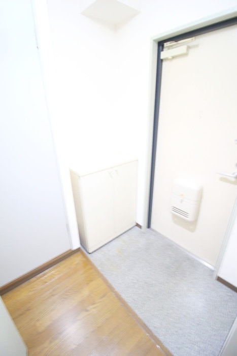 物件内観写真17　(廊下)