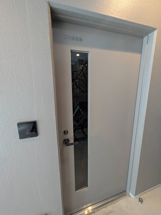 物件外観写真6　(建物設備)