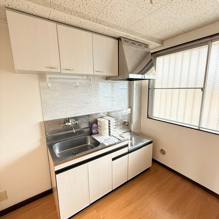 物件内観写真8　(キッチン)