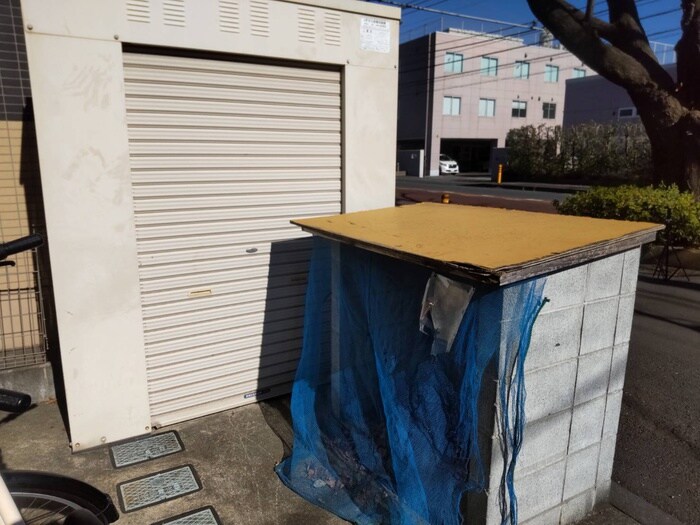 物件外観写真4　(建物設備)