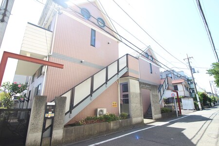 ピアレジ青山３外観写真