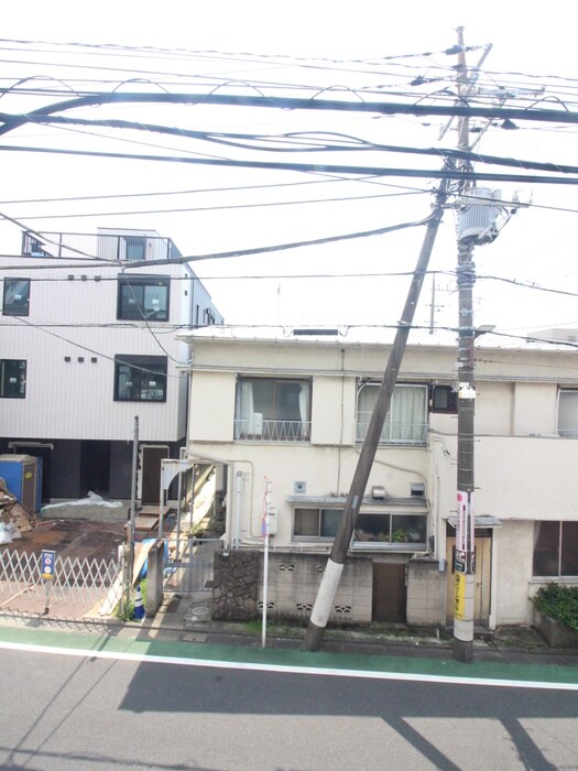 物件内観写真17　(室内からの展望)