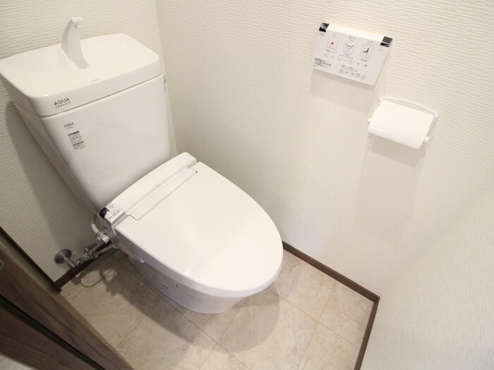 物件内観写真12　(トイレ)