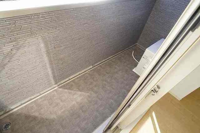 物件内観写真9　(ベランダ・バルコニー)