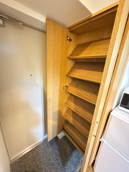 物件内観写真16　(靴箱)