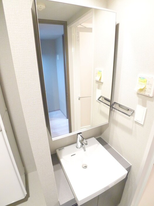 物件内観写真13　(洗面)