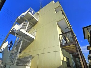 大一第二ビル外観写真