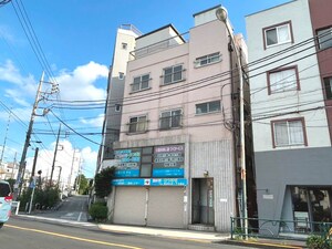 第一居成ビル外観写真