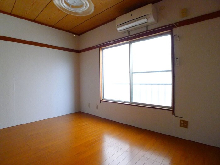 物件内観写真9　(ベランダ・バルコニー)