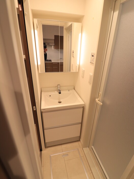 物件内観写真11　(洗面)