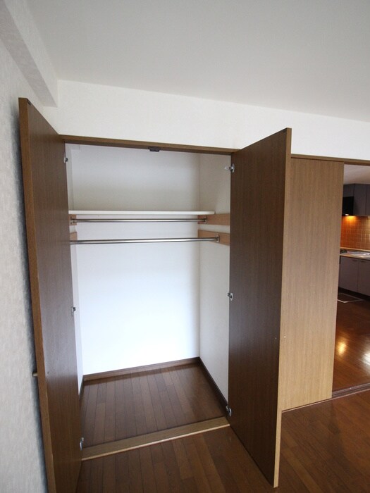 物件内観写真19　(収納)