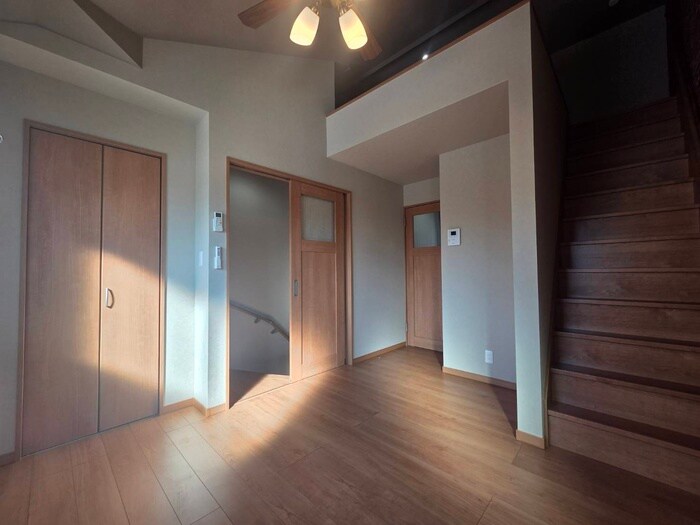 物件内観写真10　(居室)