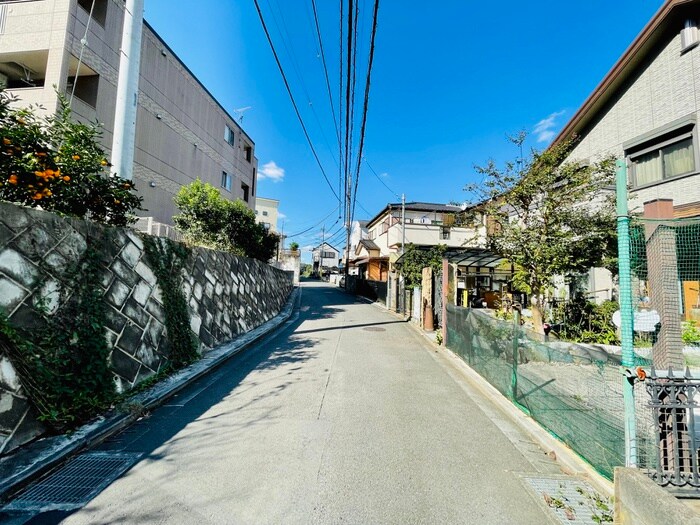 物件外観写真6　(周辺環境)