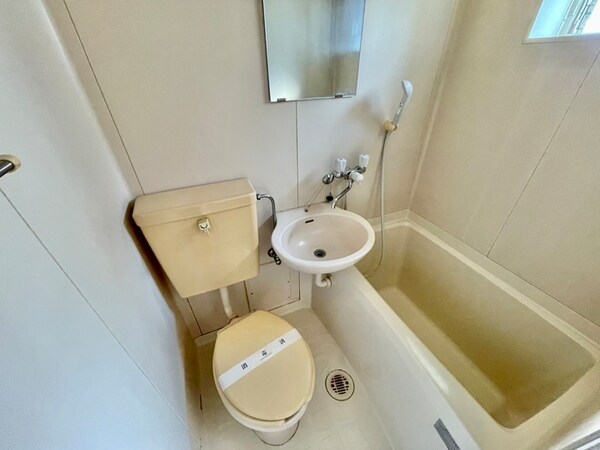 バス／シャワールーム等