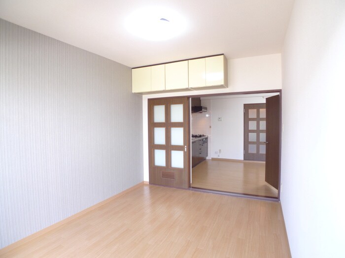 物件内観写真5　(居室)