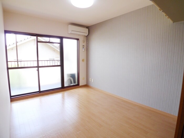 物件内観写真15　(居室)