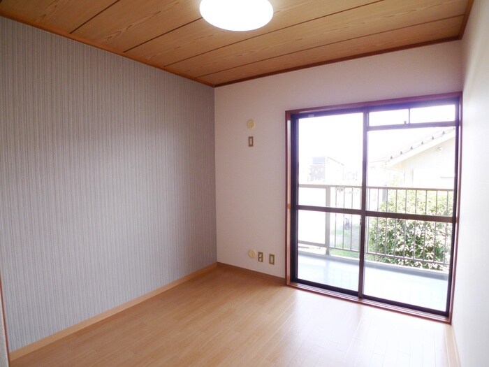 物件内観写真16　(居室)