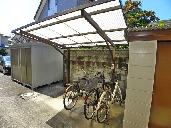 駐輪場