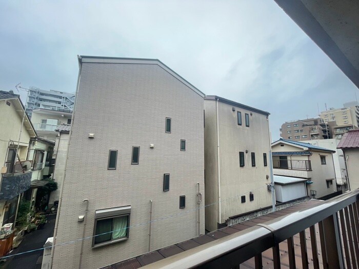 物件内観写真22　(室内からの展望)