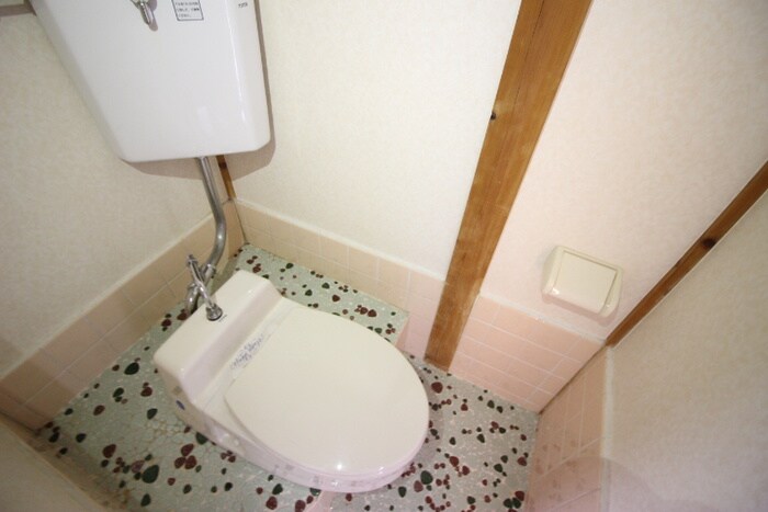 物件内観写真11　(トイレ)