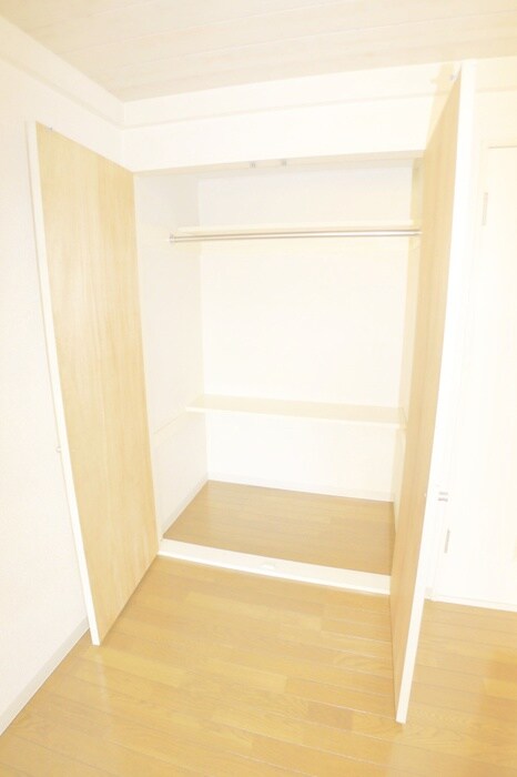 物件内観写真13　(収納)