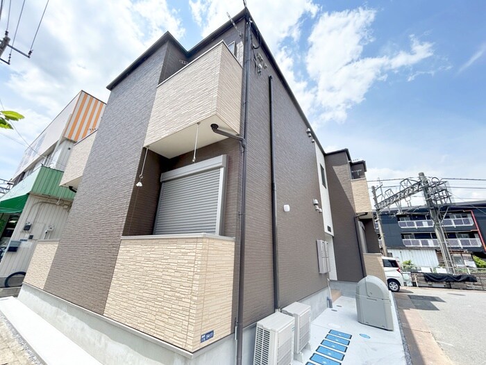 物件外観写真1　(外観写真)