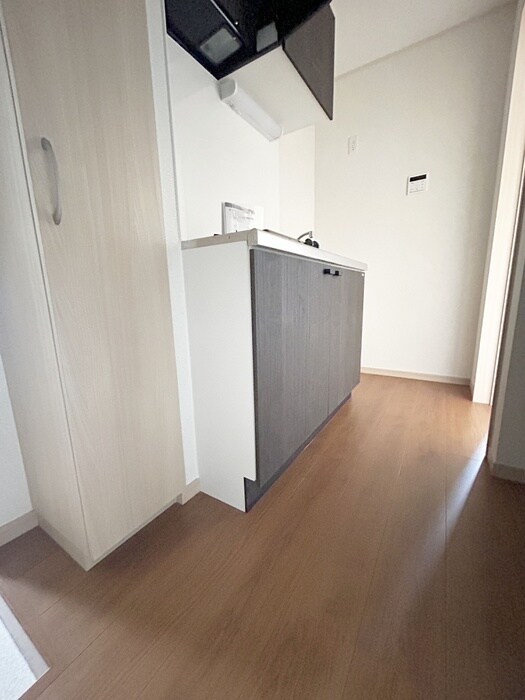 物件内観写真22　(廊下)