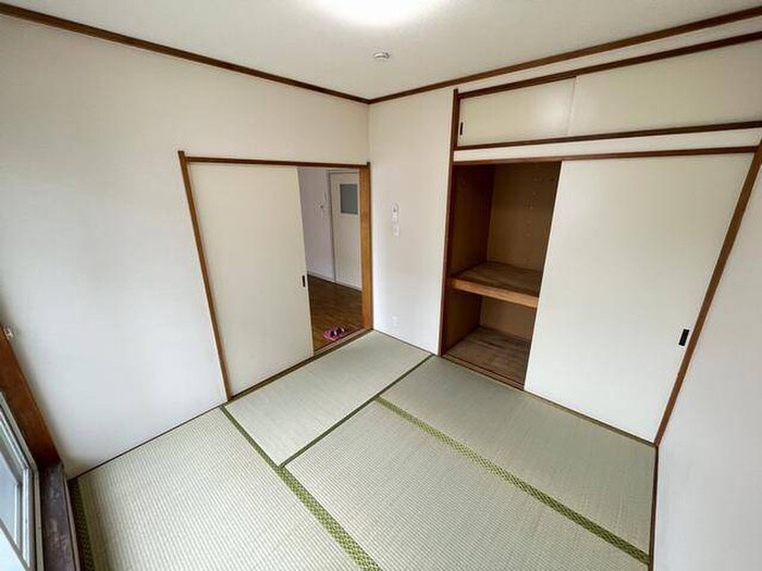 物件内観写真10　(収納)