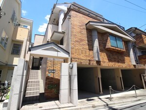 フェリス中野外観写真