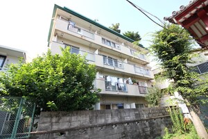 グリ－ンハイム多田外観写真