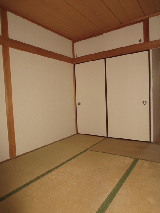 物件内観写真10　(居室)