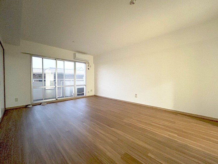 物件内観写真6　(居室)