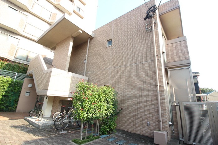 物件外観写真6　(外観写真)