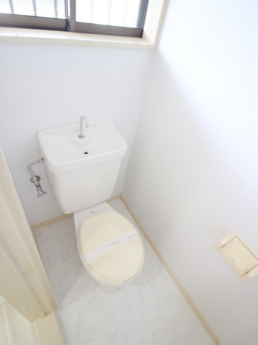 物件内観写真7　(トイレ)