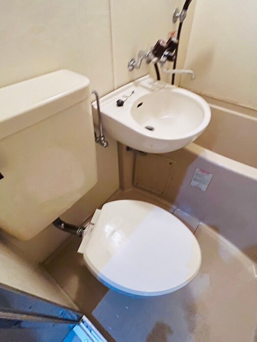 物件内観写真14　(トイレ)