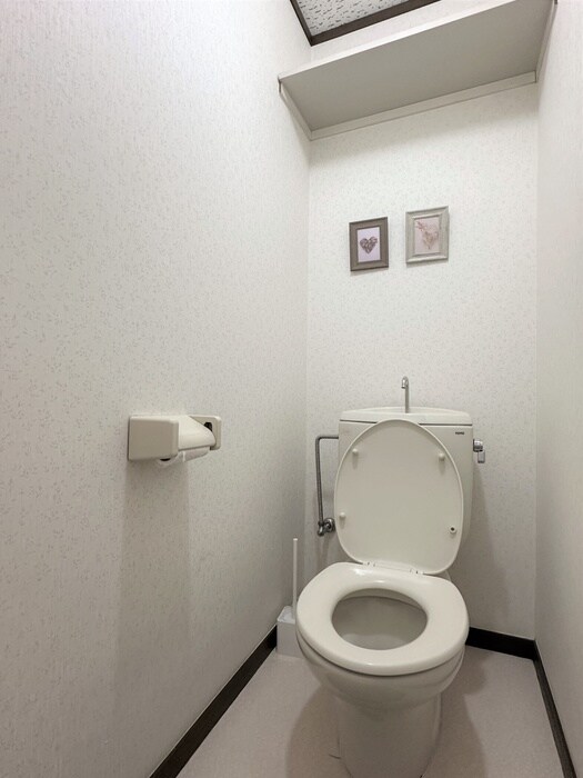 物件内観写真9　(トイレ)