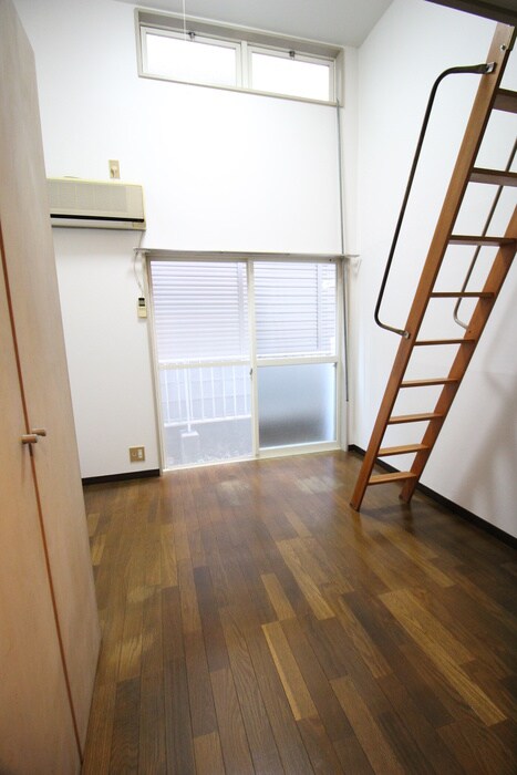 物件内観写真10　(居室)