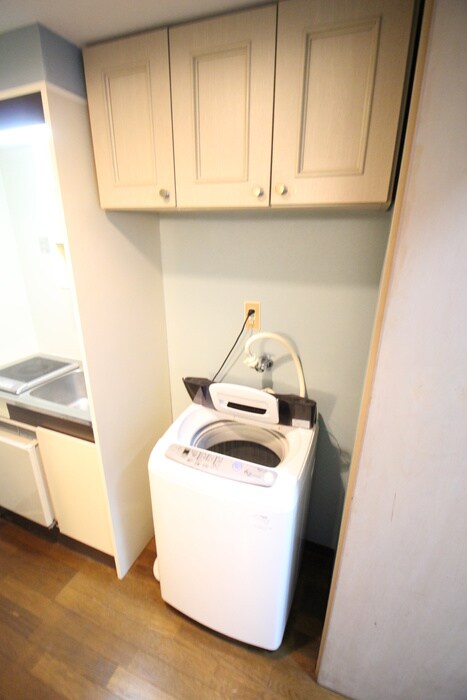 物件内観写真18　(洗濯機置場)
