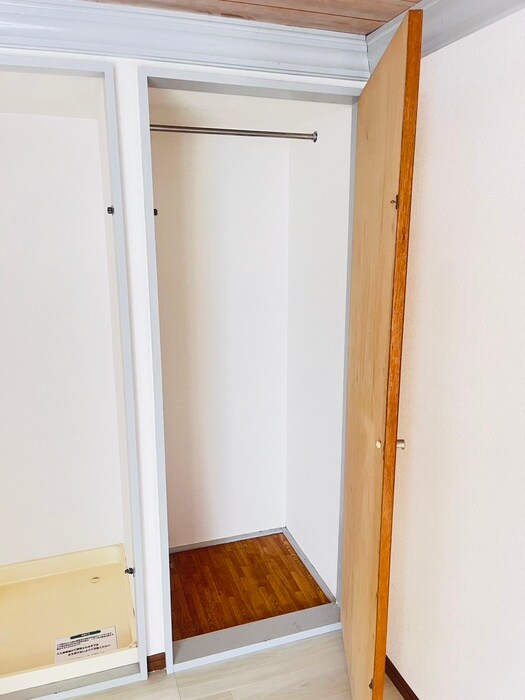 物件内観写真11　(収納)