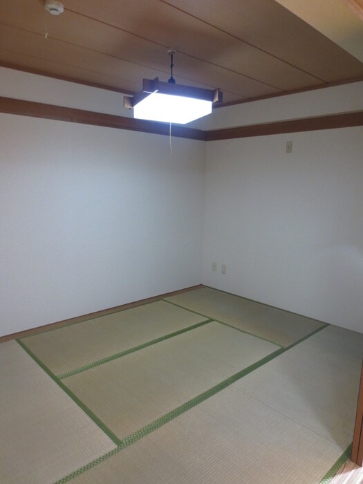 物件内観写真8　(内観写真)