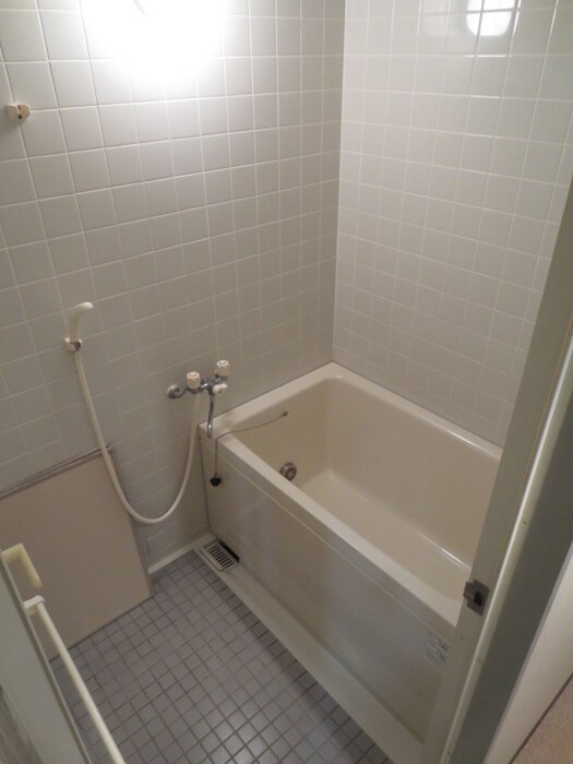 物件内観写真12　(バス／シャワールーム等)
