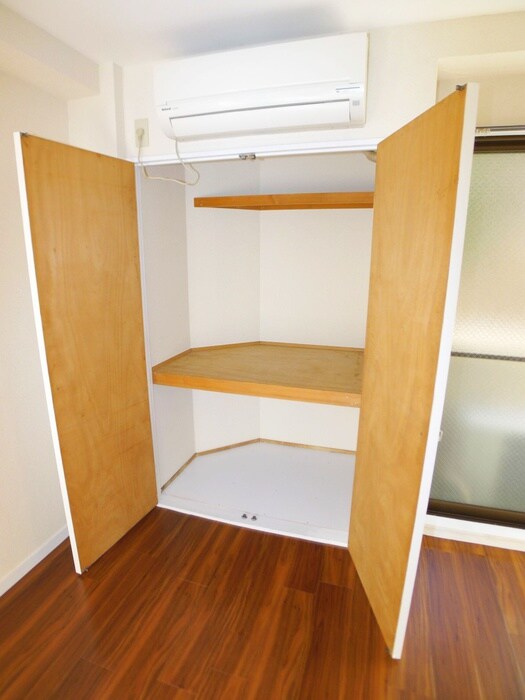 物件内観写真9　(収納)