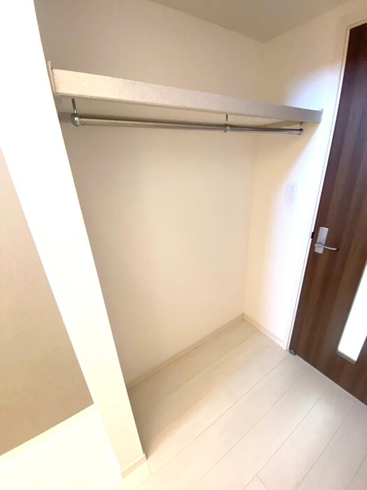 物件内観写真11　(収納)