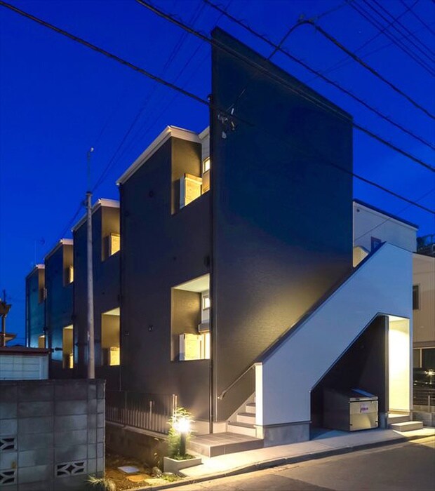 物件外観写真5　(外観写真)