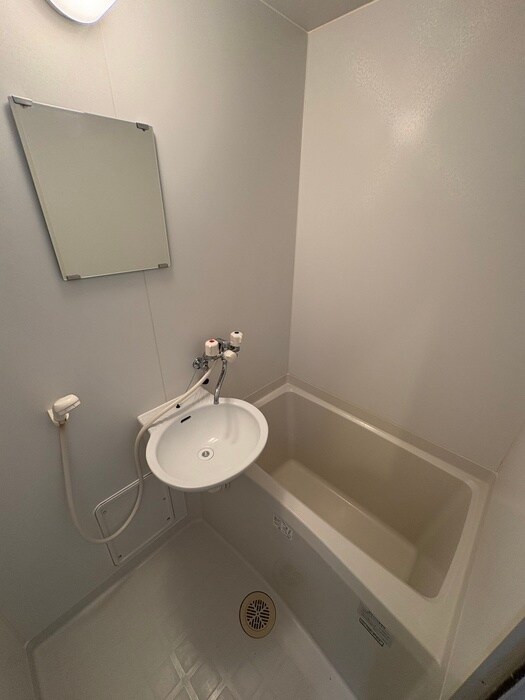 物件内観写真9　(バス／シャワールーム等)