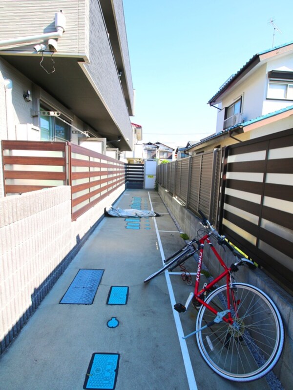 バイク置き場